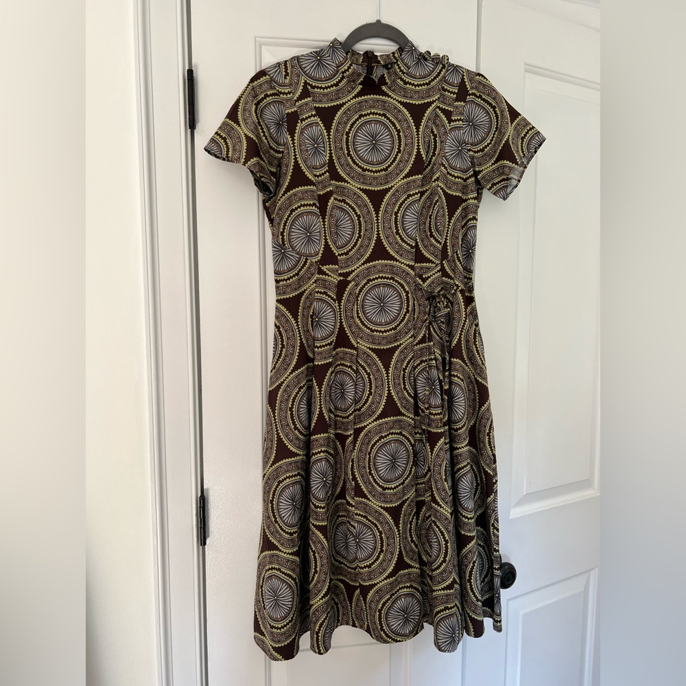 Brooks Brothers Brown and Gold Patterned Midi Dress